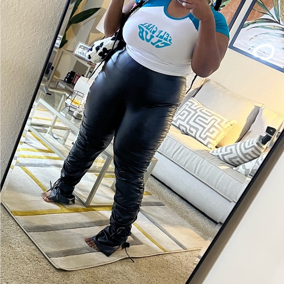 STACKED LEATHER PANTS | Size XXXL - Picture 2 of 3